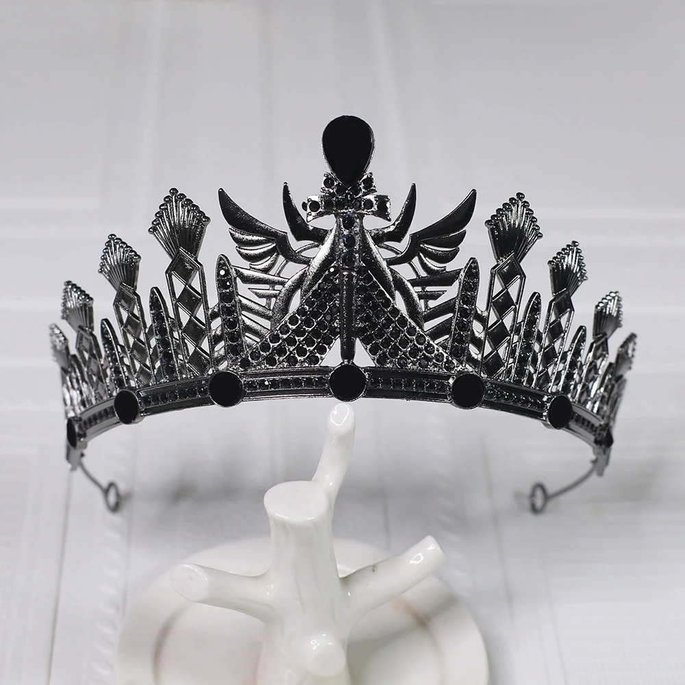 

Ретро двор, древний стиль, римская готика, крыло, щит, корона для волос, черное платье королевы, головные уборы на день рождения, аксессуары