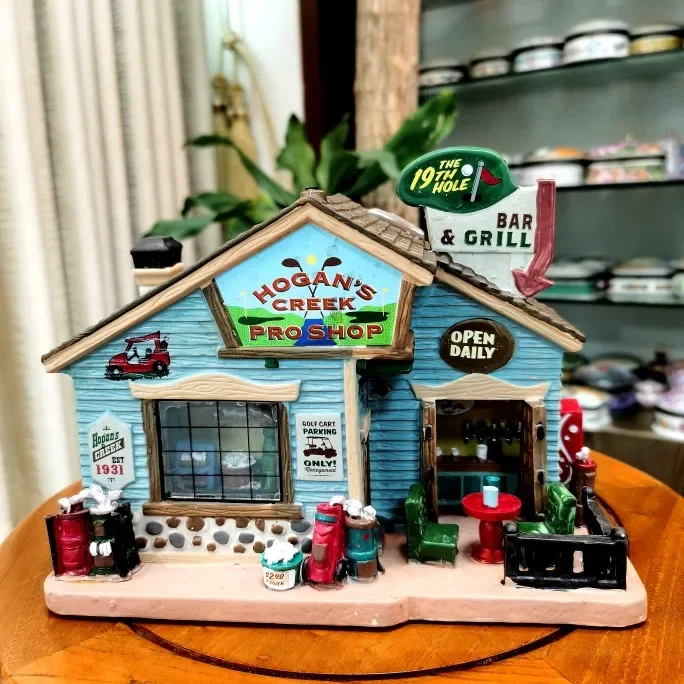 Lemax Creative Ceramic Painted Night Lamp House Miniature Version of European Building Home Furnishing Living Room Ornament Gift