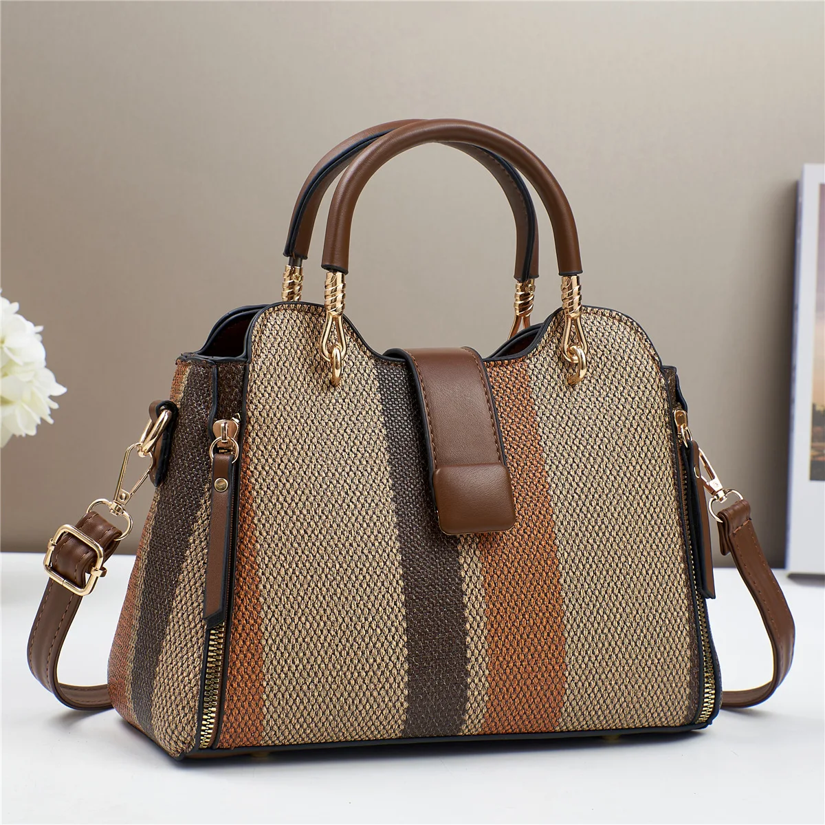 New color blocked zipper women bag with striped fashion casual small bag versatile single shoulder large capacity crossbody bag