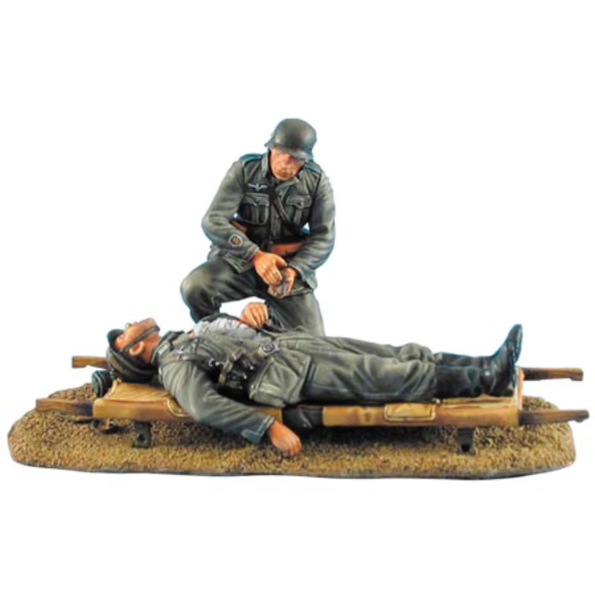 1/35 Figure resin unpainted model kit, military theme, German medics and wounded soldiers unassembled and unpainted GK