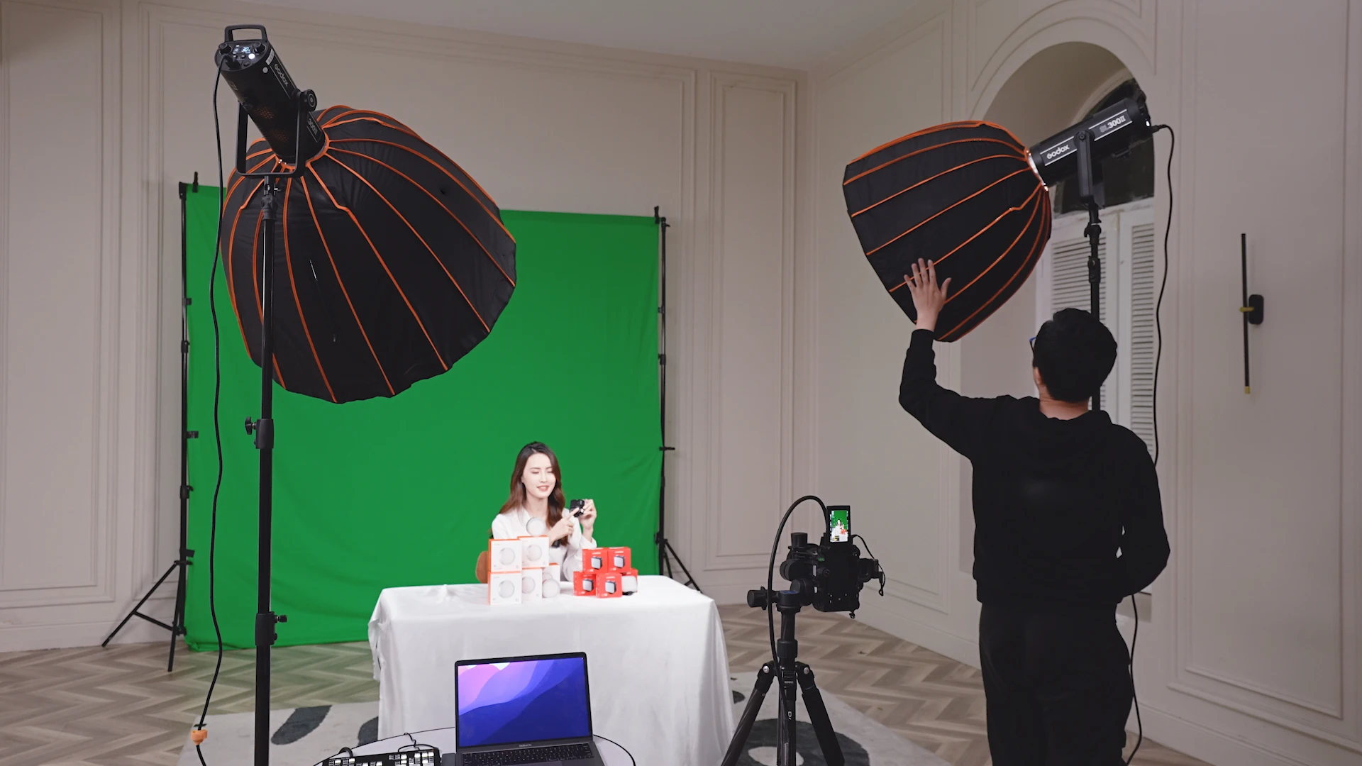 Luce per streaming live Luce per fotografia a LED bicolore da 300 W 200 W con softbox e supporto per treppiede Sfondo verde per streaming live