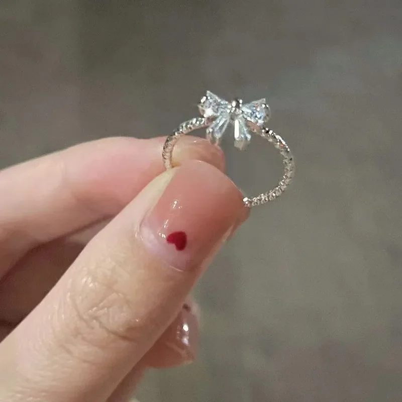 1/2pcs Arrived Romantic Lovely White Bowknot Rings Female Exquisite Jewelry Ring with Shiny Bow Tie Zircon for Party and Dating