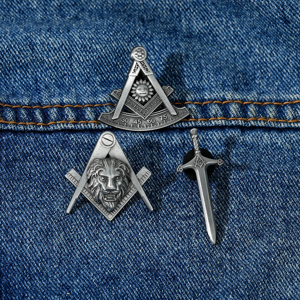 Silvery-grey Masonic Emblem Freemasonry Pin Lion Sword Skeleton Punk Metal Brooch Suit Jacket and Coat Pins