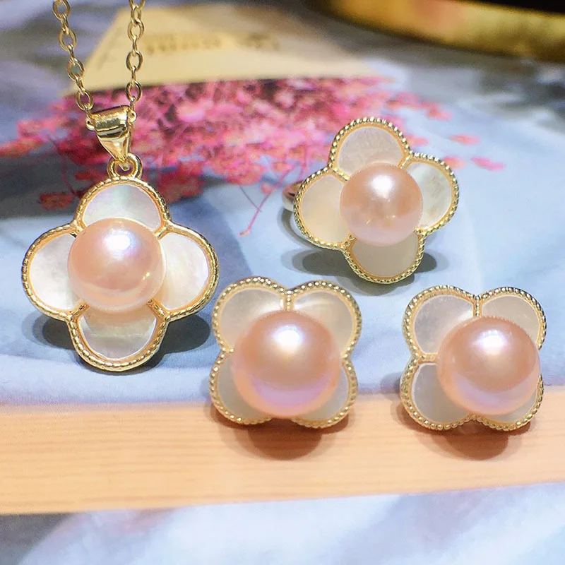 Elegant Women's Wedding Pearl Jewelry Set Shell Clover Flower Pendant Freshwater Pearl Ring Necklace Earrings 4PCS Jewelry Set