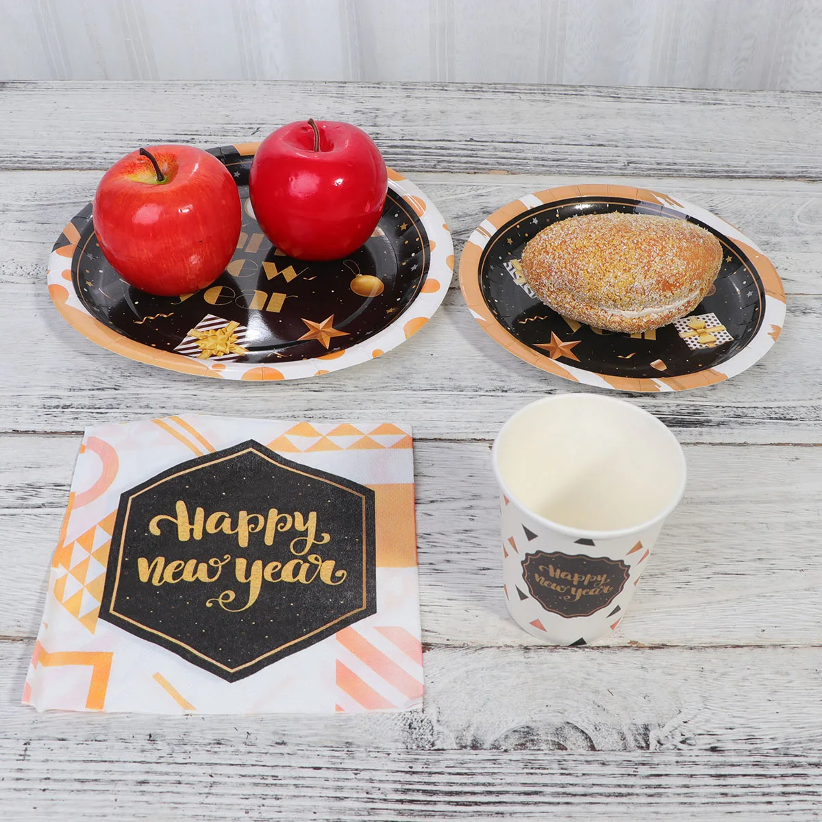 

44PCS Disposable Tableware Set 9inch Plates 7inch Plates Paper Cups Napkins New Year Party Supplies Christmas Festive Safe