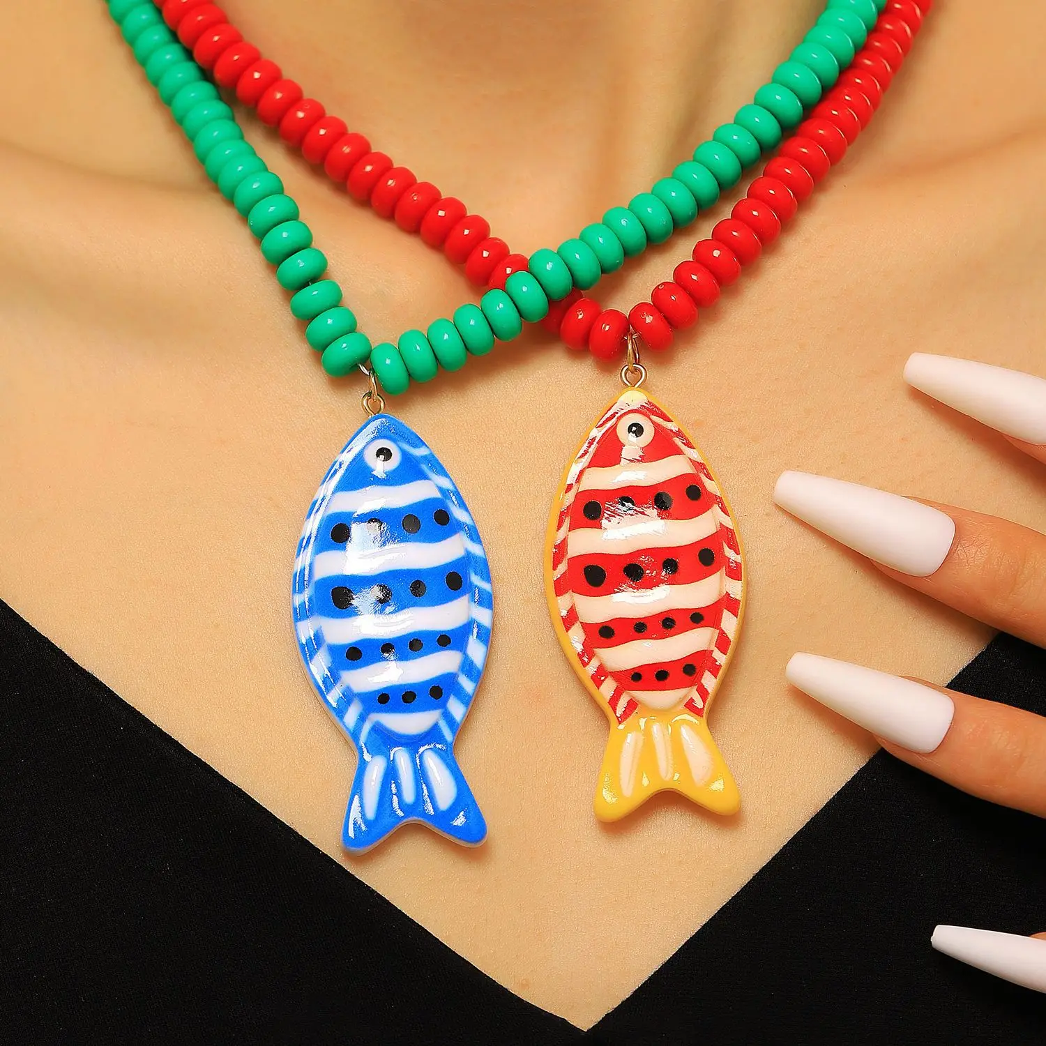 Boho Handmade Acrylic Fish Beaded Necklace for Women Bright Color Beads Choker Trendy Ocean-Themed Statement Women Jewelry