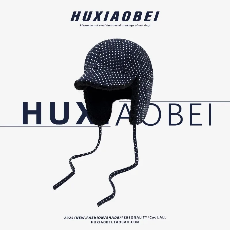 الكورية الأزياء البولكا نقطة الطباعة حزام سدادات حماية الأذن المرأة القبعات الشتاء السفر الدافئة تنوعا سميكة أفخم منفذها قبعة