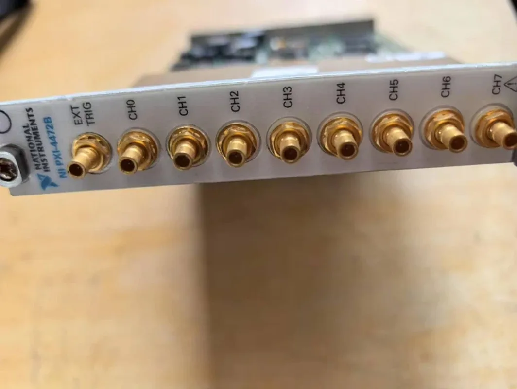 National Instruments NI PXI 4472B Sound and Vibration module PXI-4472B #xhd