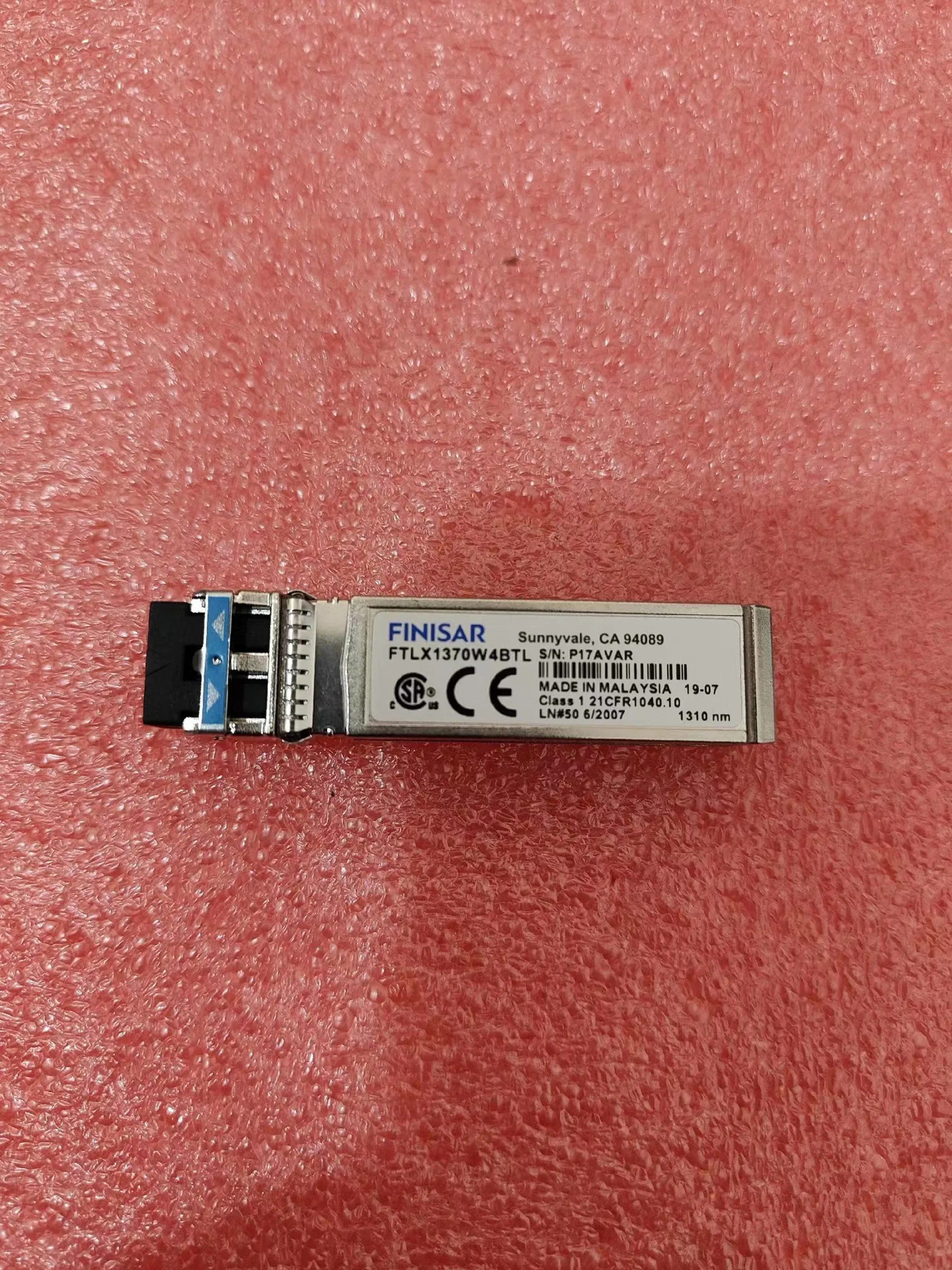 

Finisar 1.4KM 10GB SFP Fiber Optical Module FTLX1370W4BTL 1310NM 10G 1.4KM SFP+ Fiber Adapter