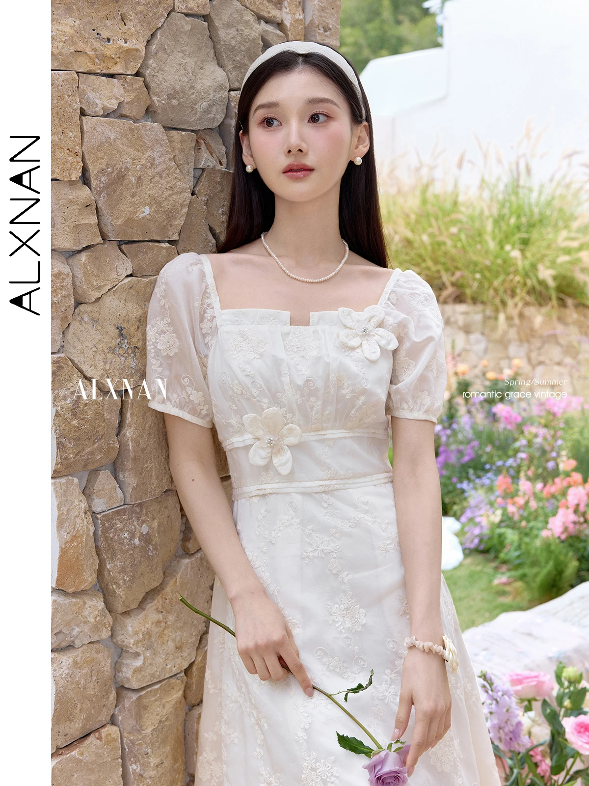 

ALXNAN White Long Dress Women Elegant Embroideried 3d Flower Chic Dresses 2025 High End Party Holiday Female Clothing QJD00265