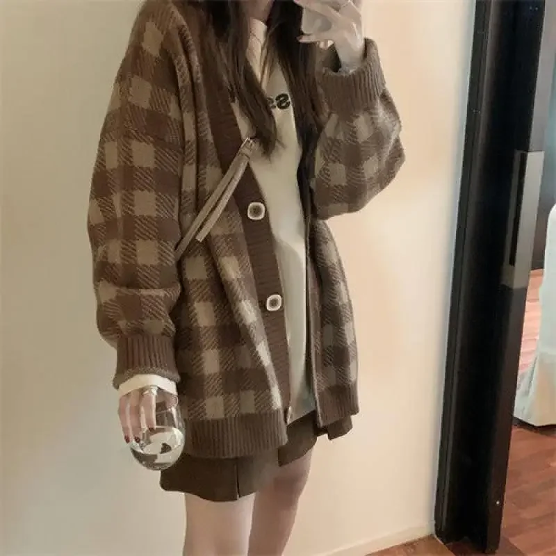 Cardigan vintage da donna sciolto stile coreano design scozzese trendy casual streetwear scollo a V cool predominante classico tutto-fiammifero chic