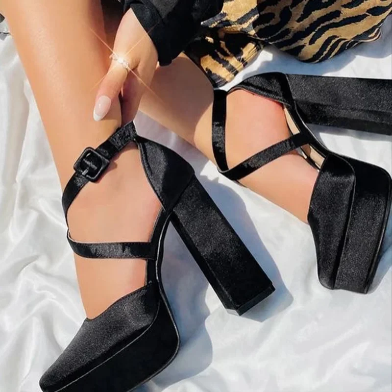 

Black Satin Cloth Women Chunky Heels Pumps Buckle Strap Pointed Toe Platform Banquet Shoes Elegant Women Footwear