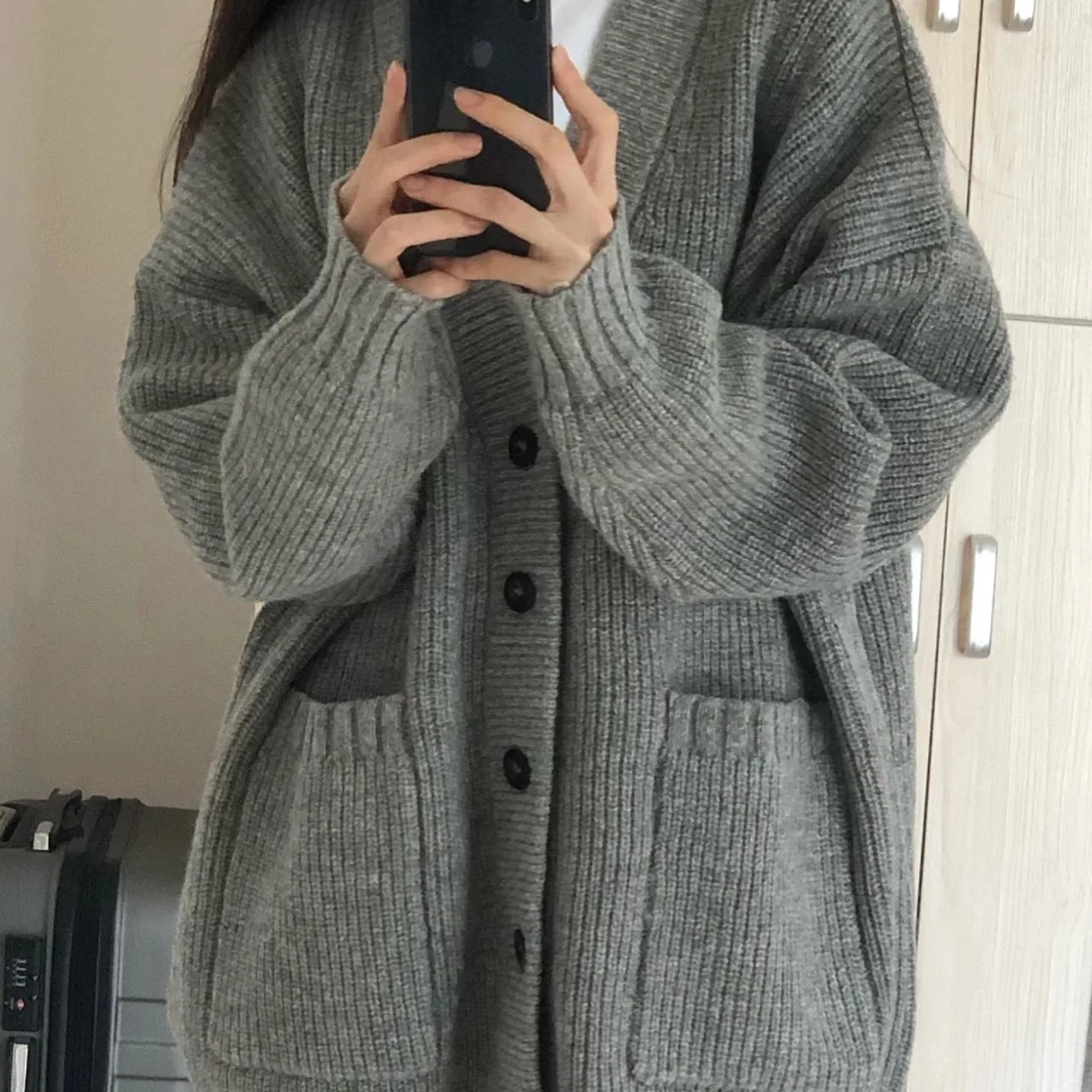 

Loose V-Ne Knitted Sweater Women's Outerwear Korean Sle Street Faion Spring Autumn Season Polyester Fiber Long Sve