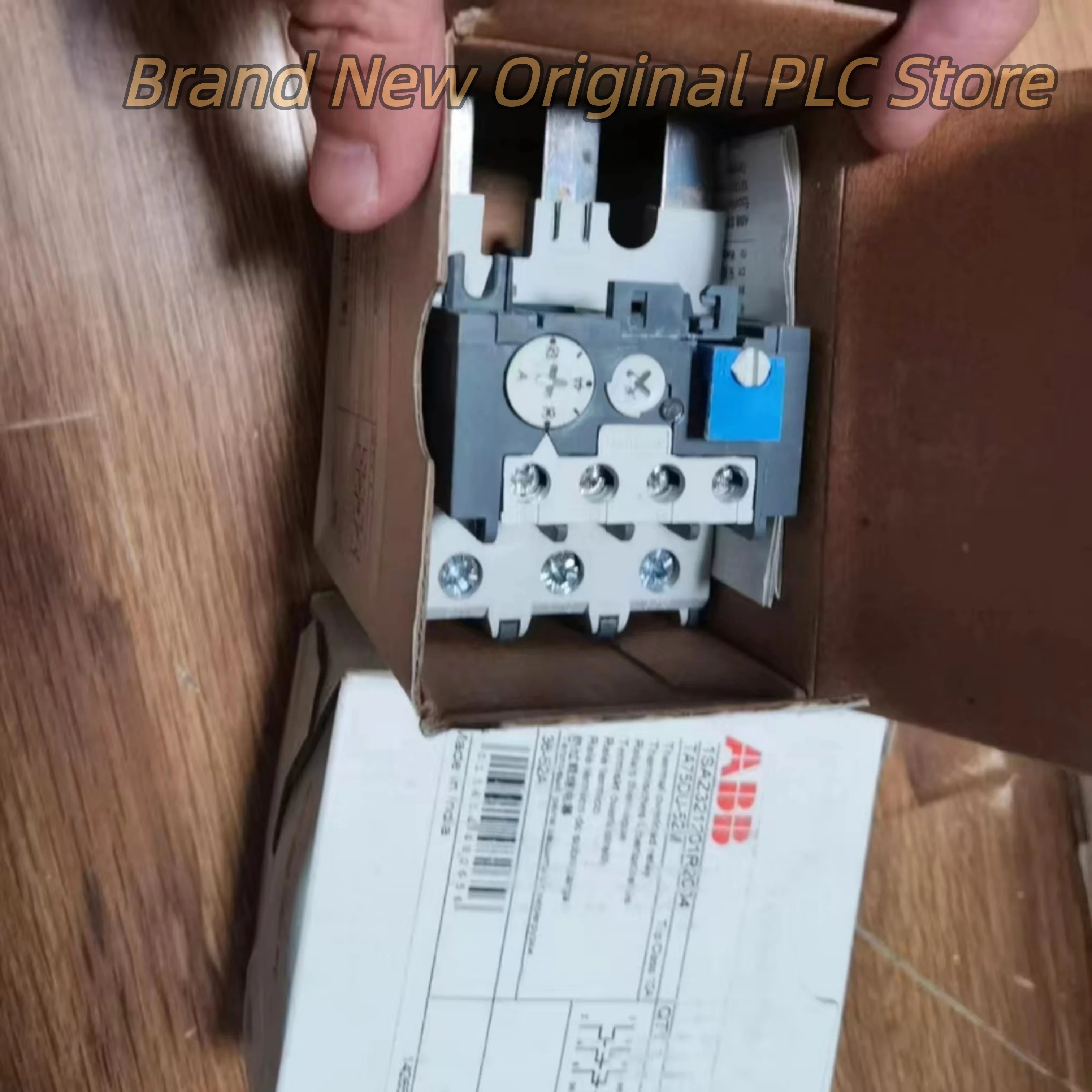 العلامة التجارية الجديدة TA75DU-52M مرحل الحمل الزائد 1SAZ321201R2004