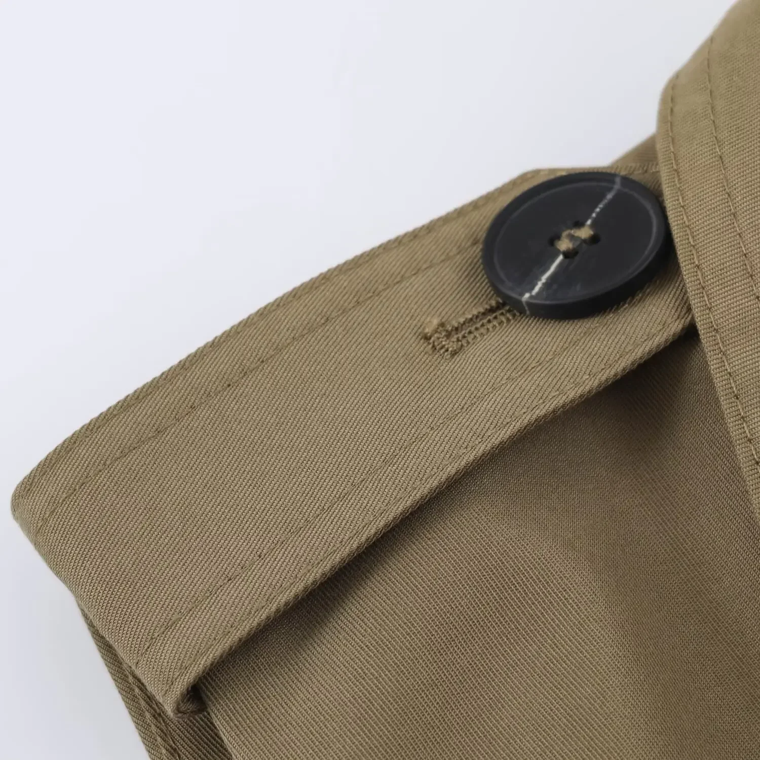 KONDALA Damen Elegante Pendler-Gürtelweste 2026 Sommer Frühherbst Trendige Zweireihige Weste Damen High-Street-Chic Freizeitweste – Detail 7