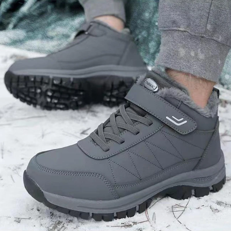 

Autumn Winter Fashion New Collection with Velvet Warm Soft Bottom Elderly Boots Anti Slip Lightweight Dad's Walking Snow Boots