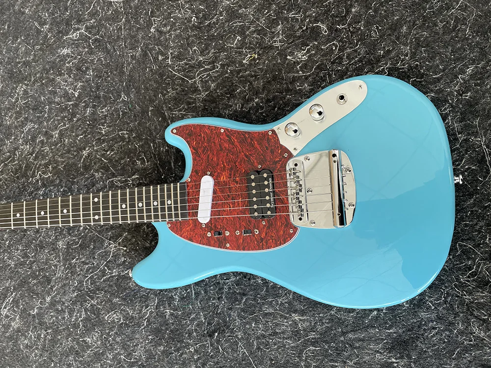 Electric Guitar with 6 Strings, Rosewood Fingerboard, blue Color, High Quality, 2-Piece Pickup, Free Shipping