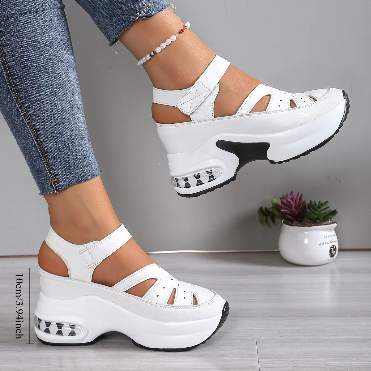 : Sandalen met sleehak en platforms