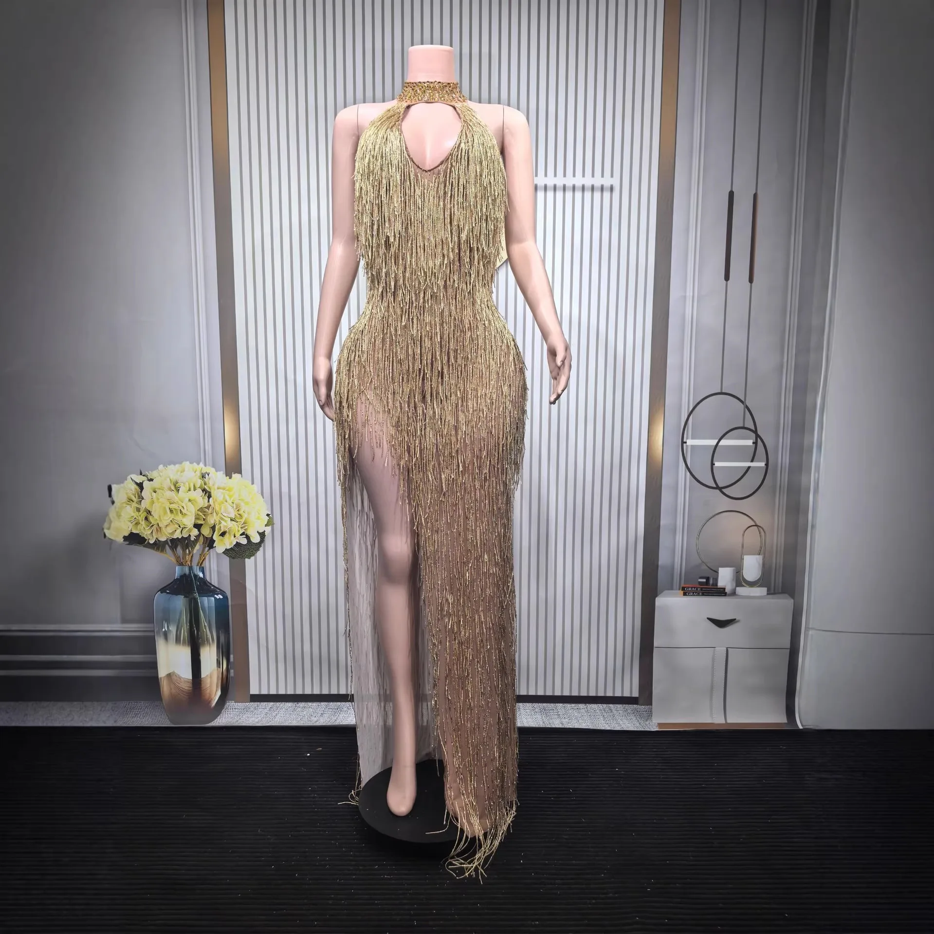 

Shimmering Fringe Talent Show Gown Nightclub GoGo Performance Dance Dress Long Slim Evening Dress with Neck Hanging