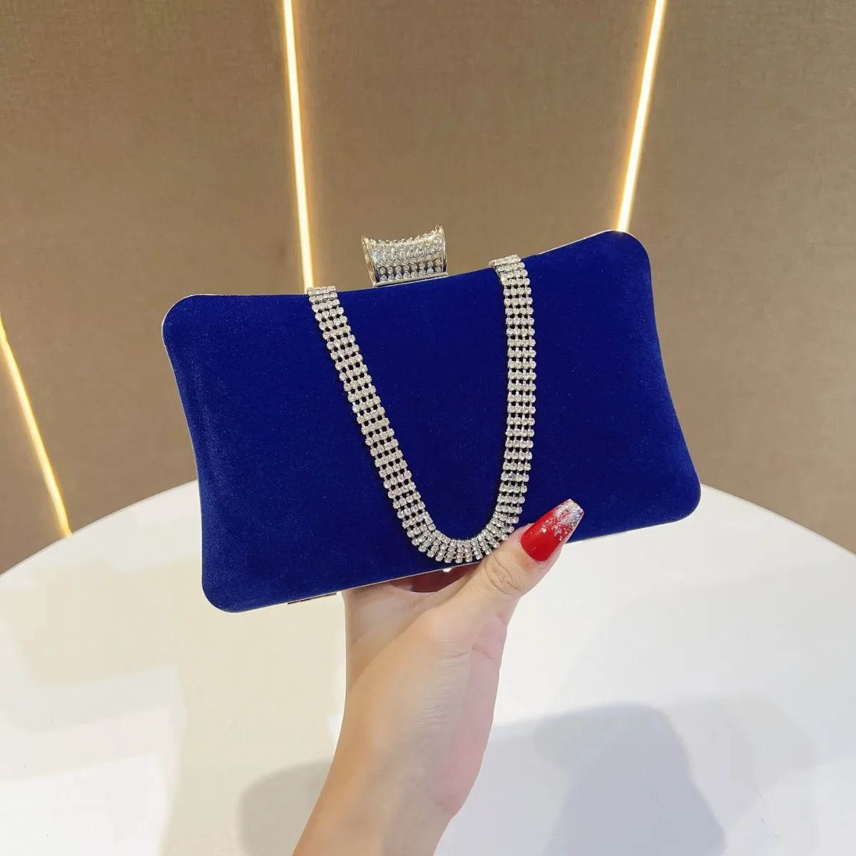 2025 Velvet Banquet Bag Women’s Diamond Evening Gown Purse Velour One Shoulder Party Travel Handbag Elegant Tote