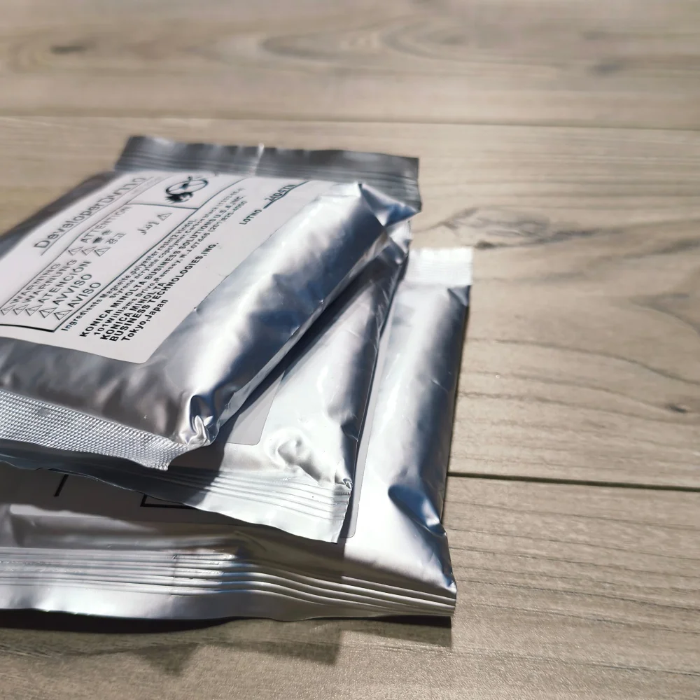 

1PC New compatible DV110 Developer for Konica Minolta Bh162 Bh180 Bh210 di152 di183 di250 di3510 7118 200g/bag Black Developer