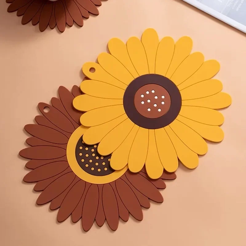 Sunflower Non-Slip Insulation Mats Coaster Tableware Cup Thicken Pads Heat-insulated Bowl Placemat Home Desktop Decoration