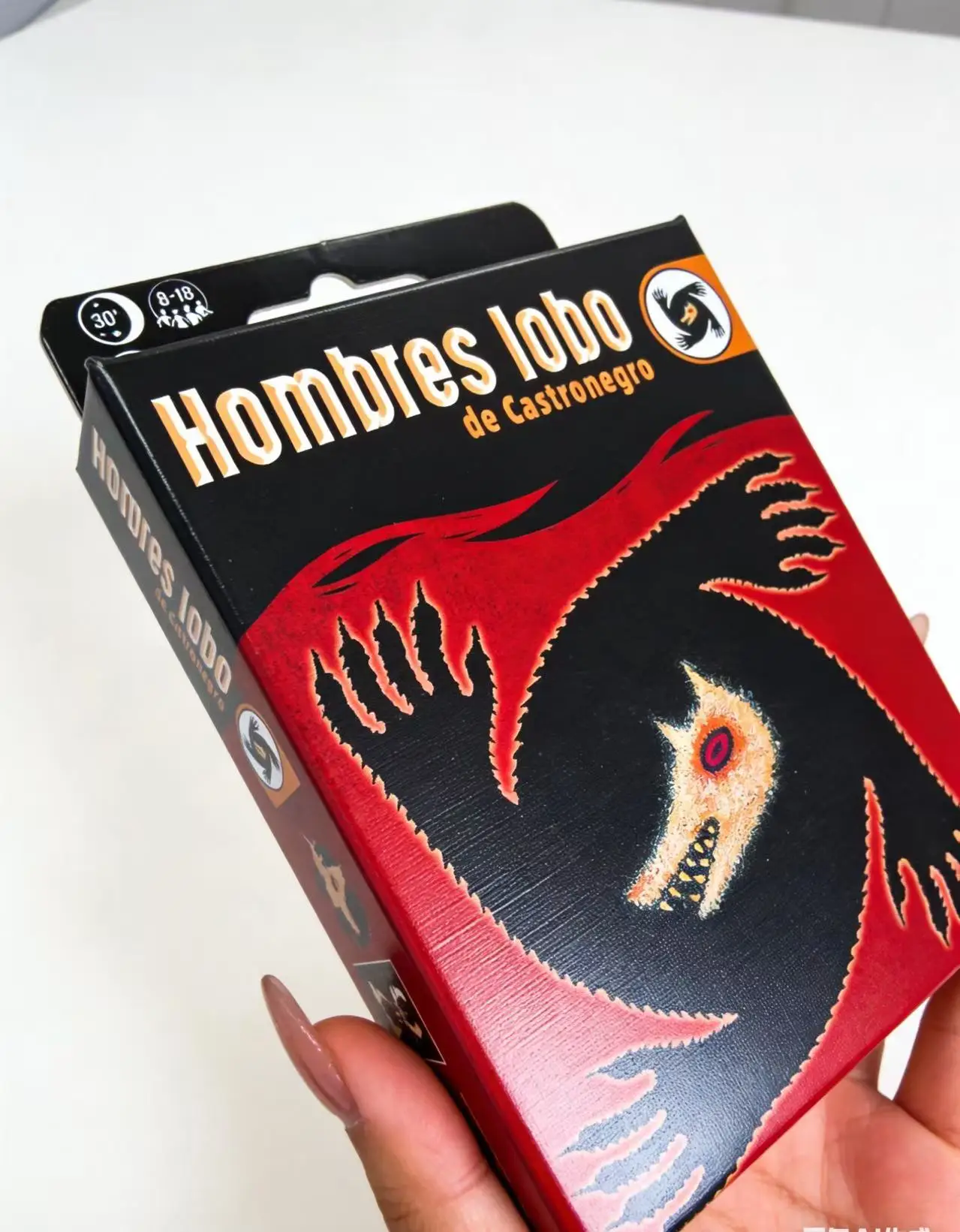 Castronegro Werewolf: لعبة اللوحة السرية - أطلق العنان على الخداع خلال 30 دقيقة | مثالية للمجموعات الكبيرة (8-20 لاعبًا) #2