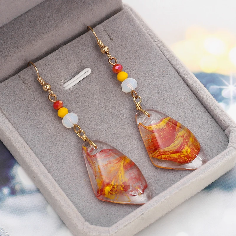 Transparente Tropfenohrringe für Damen, luxuriöse Kristall-Handarbeit, kunstvoll verflochtenes Design, Vintage, geometrische, unregelmäßige Form, Schmuck für den täglichen Gebrauch. – Detail 5