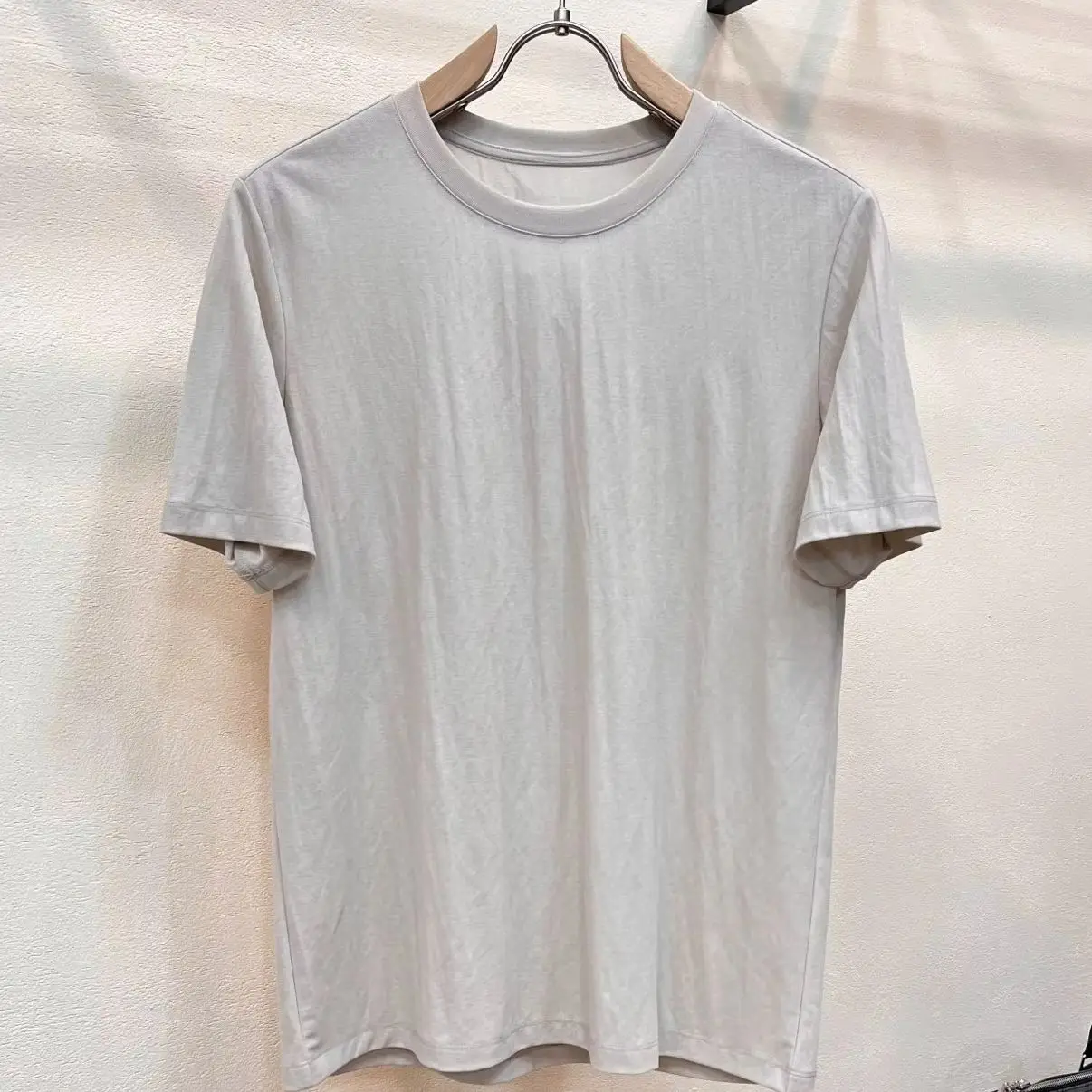 BC Italy Crew Neck Micro-pleated Textured Embroidery Summer Lightweight T-Shirt