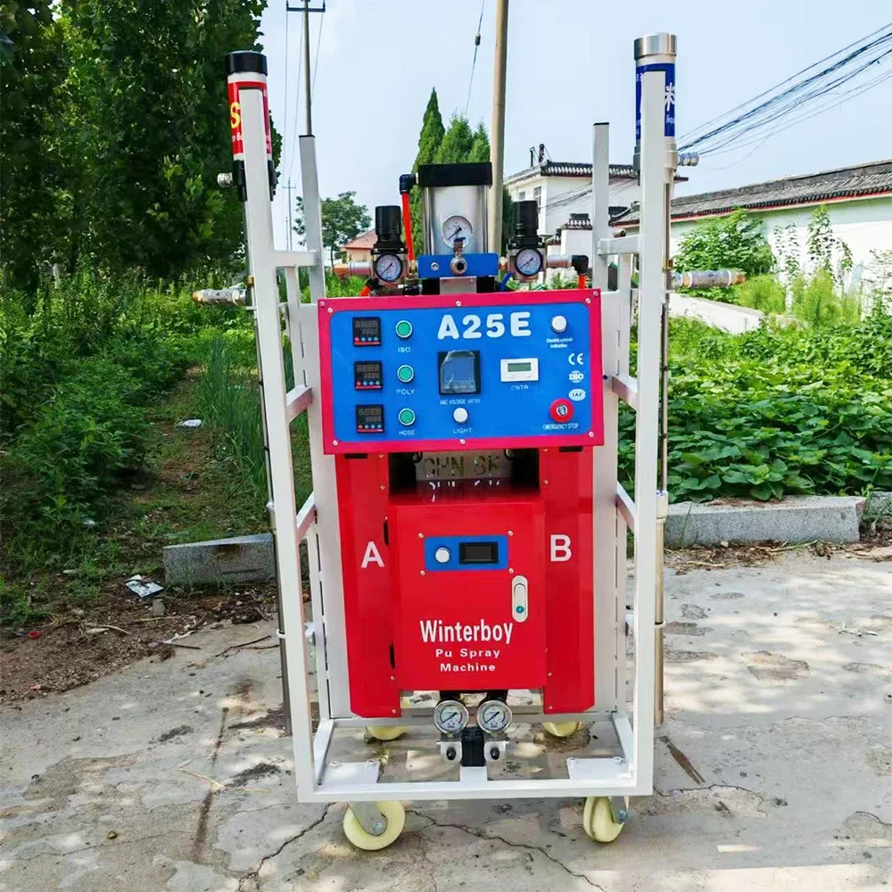 Closed cell thermal foam equipment spraying machine