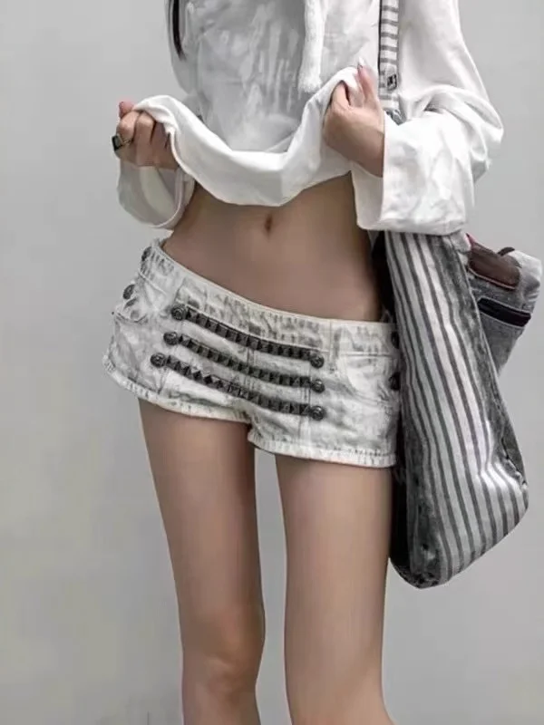 

Новые женские летние джинсовые шорты с низкой талией, рваные, в американском ретро-стиле, ультракороткие, асимметричные, облегающие, для дерзких девушек