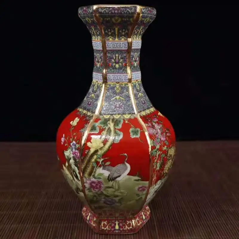 

Exquisite Chinese Archaize Colored Enamel Decorative Auspicious Flowers and Birds Six Sides Porcelain Vase