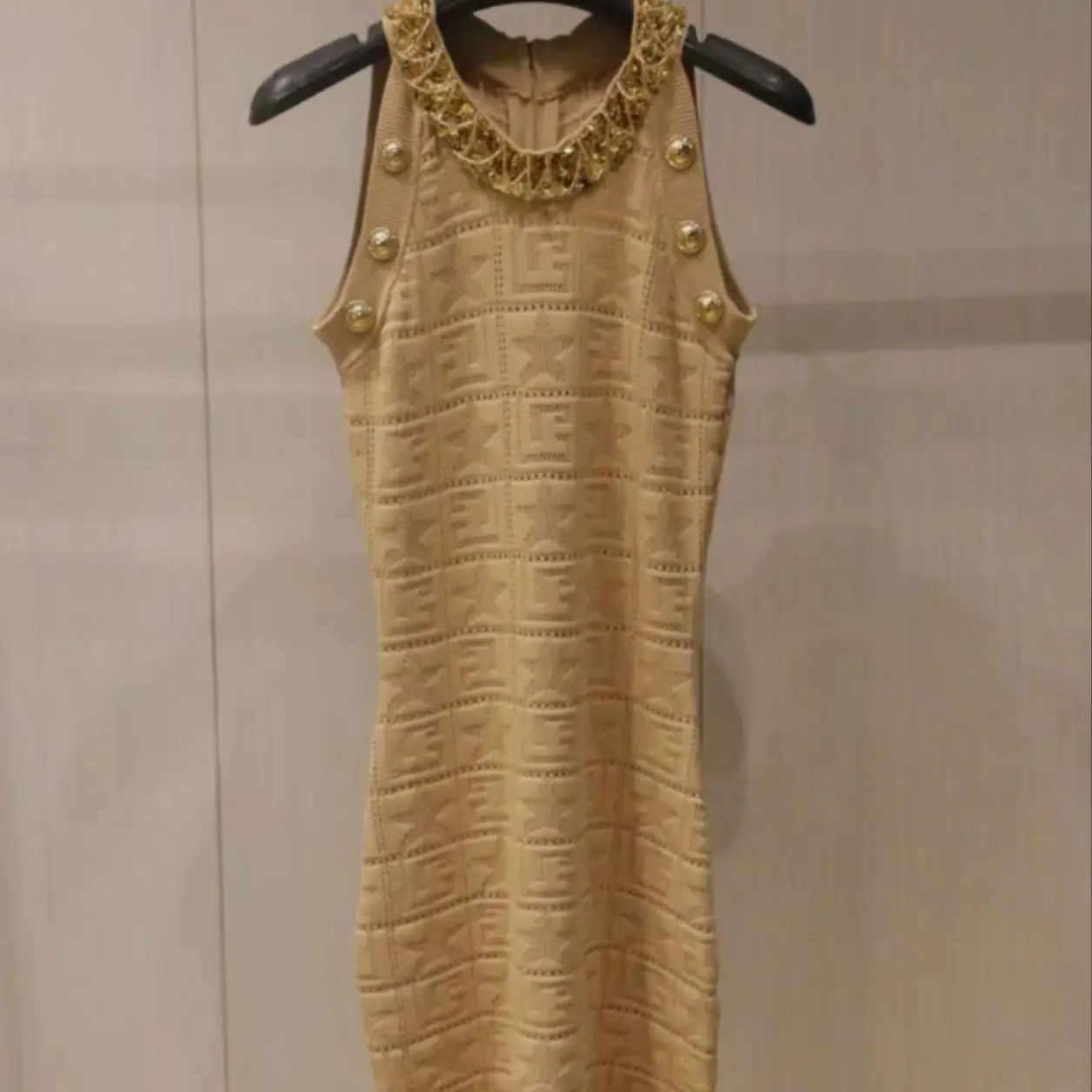 

Summer New Fashionable Commuter Round Neck Sleeveless Heavy Duty Nail Bead Slimming Back Zipper Mid Length Knitted Dress