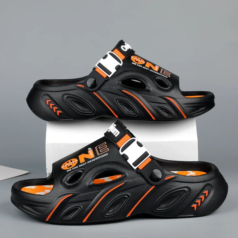 

New Men's Slippers Outdoor Indoor Sandals Beach Comfortable Slides Soft Clogs Men Casual Shoes Garden Shoes Women Male Slippers