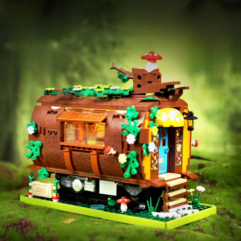 MOC Forest Train Street View House Assembly Model Boys and Girls Building Block Toys DIY Collection Bricks Gift