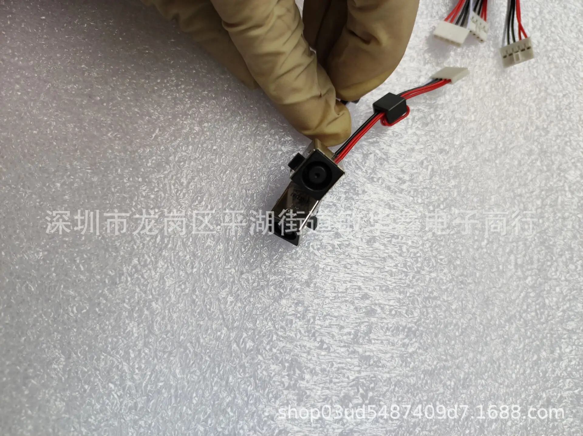 

For Dell Inspiron 15R 5520 7520 Notebook, Power Interface, Head 4P