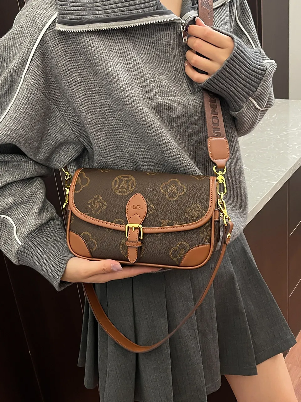 luxury-brand-lvq-women's-crossbody-bag-floral-pattern-high-end-handbag-new-2026-spring-fashion-underarm-bag-soft-leather
