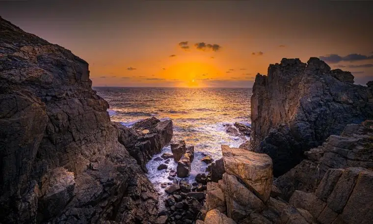 Ice Platinum 808nm Laser Hair Removal Machine - 3 Waves 755/1064nm Professional Epilation for Ladies