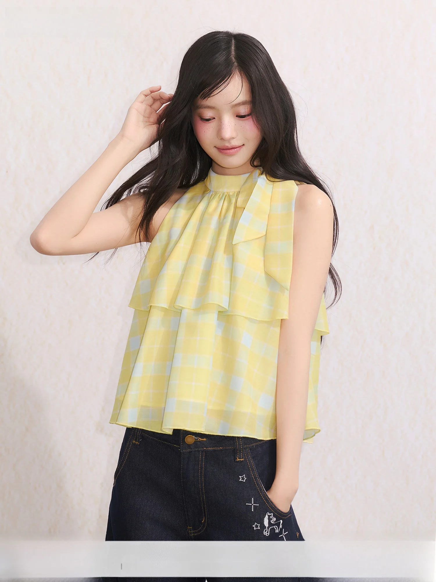 

Umoumo Summer Sweet Girl Double Strap Neck Hanging Vest Shoulder Exposure Slim Checkered A-Line Top Women's Fashion Vest