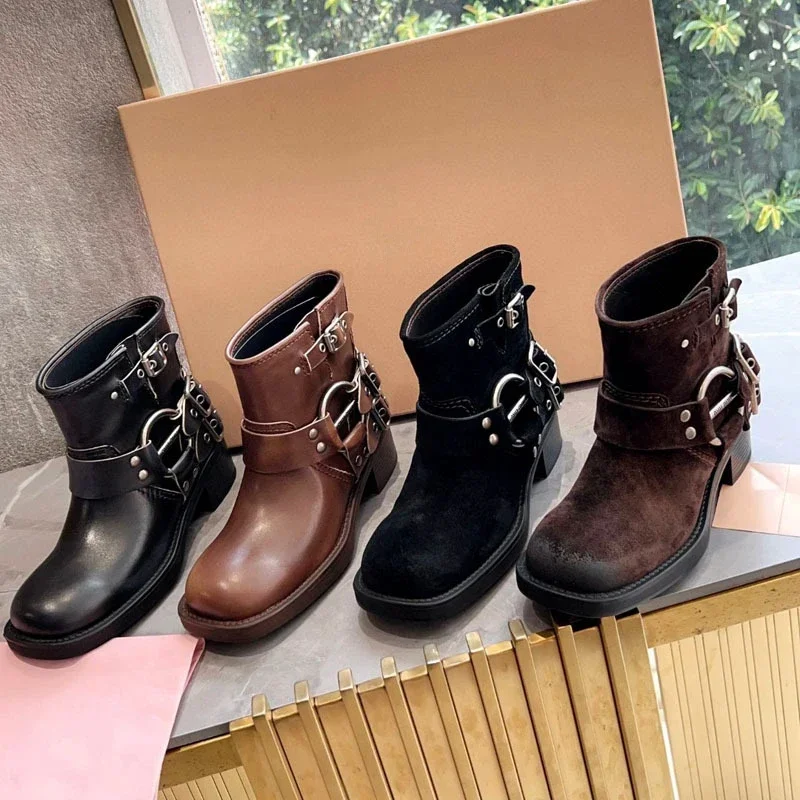 

2024 New Metal Belt Buckle Vintage Women's Boots Rubbed Color Knight Booties for Autumn and Winter Gift