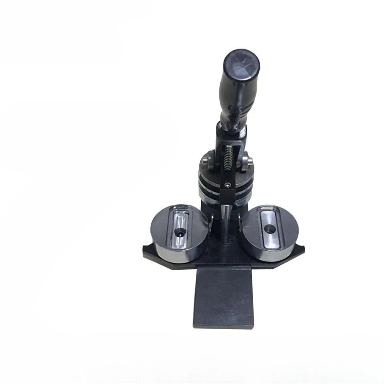 

68 * 24MM rectangular badge making machine, rotary all-in-one machine with mold