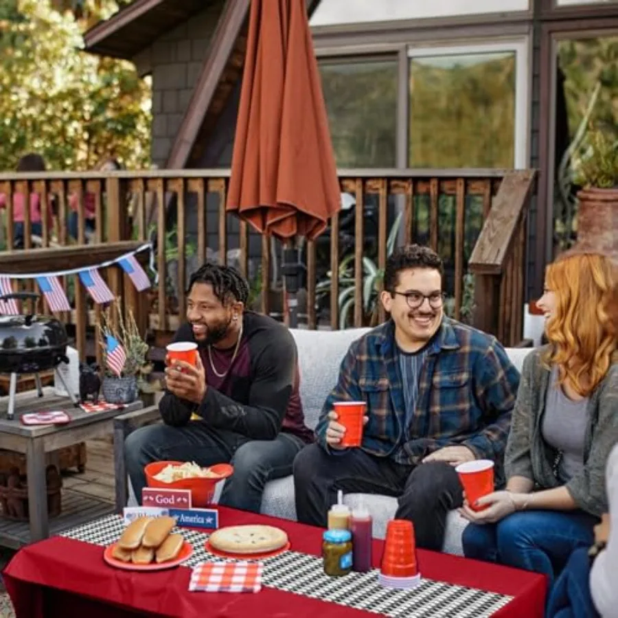 1パック プラスチック製 赤いテーブルクロス 千鳥格子柄テーブルランナー 千鳥格子柄パーティーデコレーション 108 * 54インチ ダイニングテーブル 屋外パーティー用