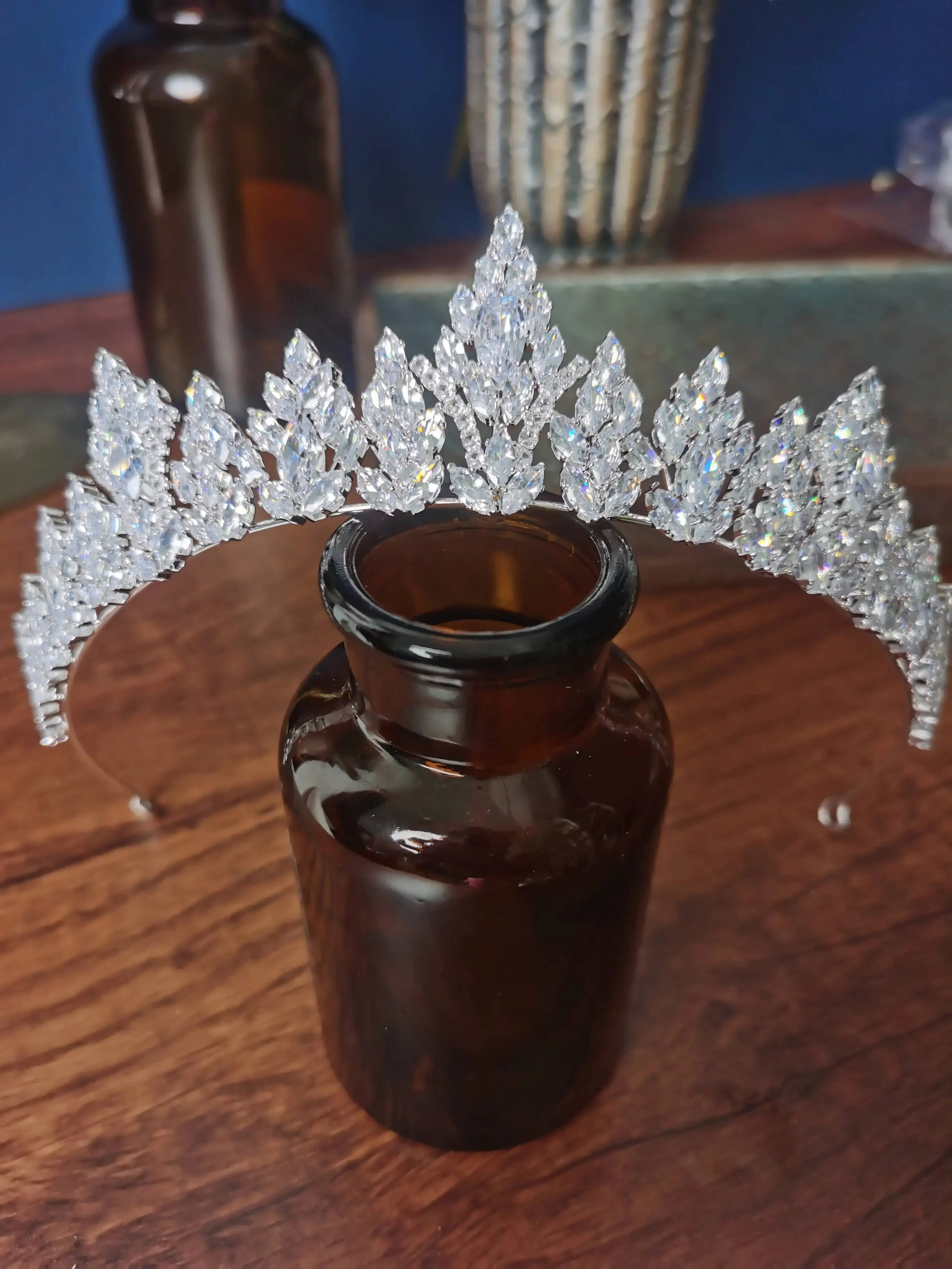 

Женские короны с цирконием CZ, свадебная тиара, корона для свадьбы, аксессуары для волос, диадемы принцессы для женщин, головной убор невесты