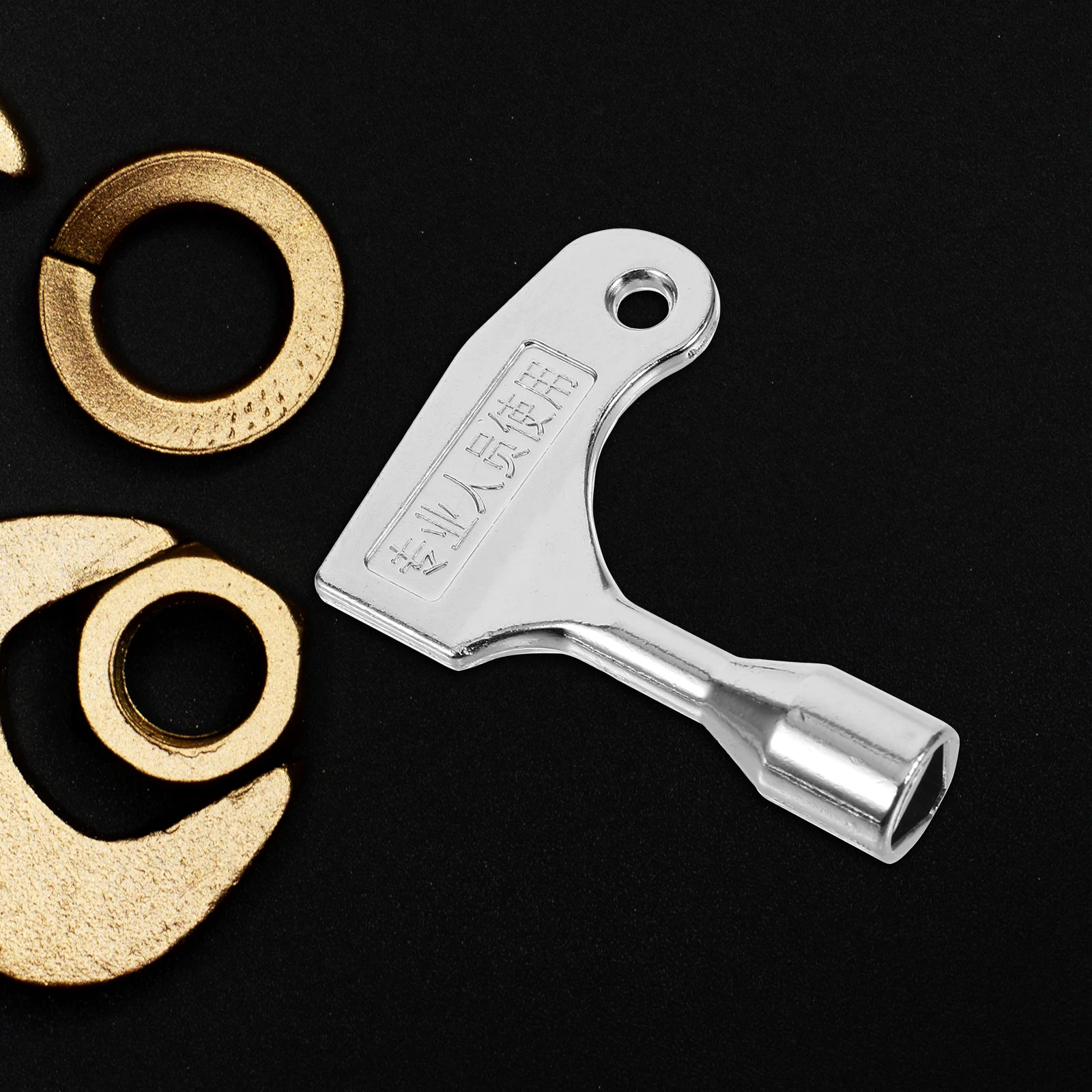 

Triangle Key Zinc Alloy Water Meter Keys Gas Electric Cabinet Plumbers Tool Radiator Air Vent Key Utility Bleeding Valve