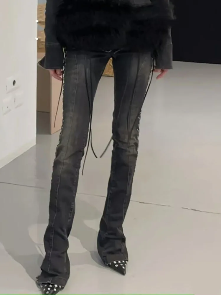 

2025 Autumn/Winter New Fashion: Versatile heavy leather rope straps, high-waisted, slimming, slightly flared jeans for women