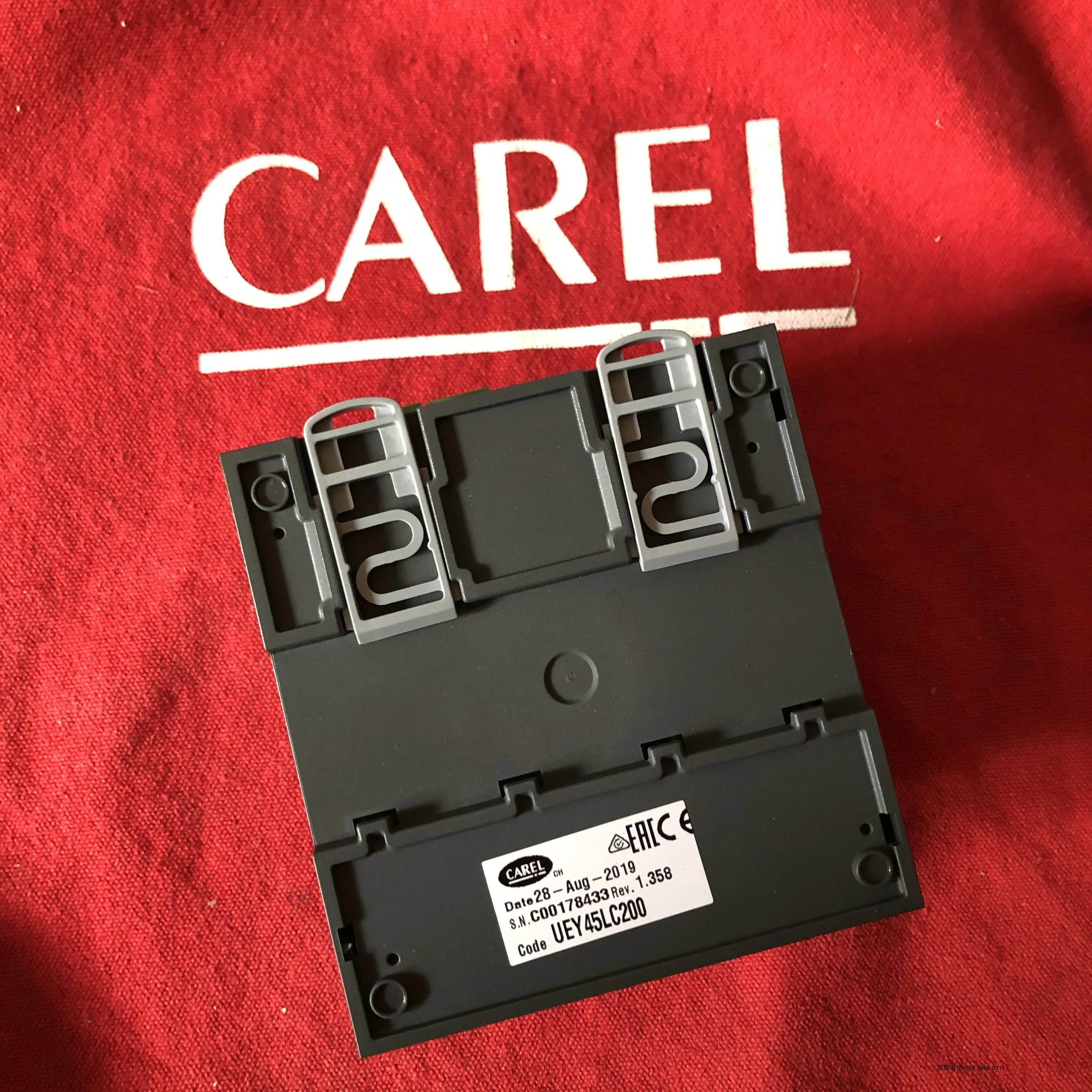 Italian CAREL UEY CONTROLLER UEY45LC200