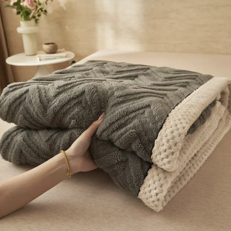 

Soft velvet blanket, simple checkered multi-functional blanket, high-quality gift, home bed sheet, checkered (no pillowcase)