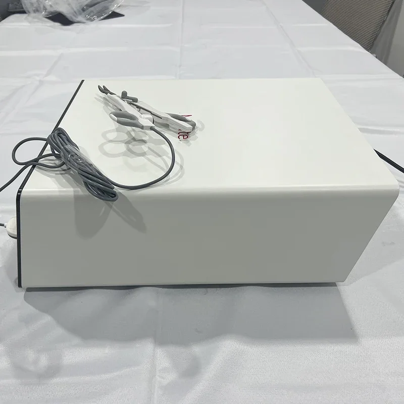 High frequency electrosurgical generator bipolar cautery device ligasure electrocautery vessel sealing unit