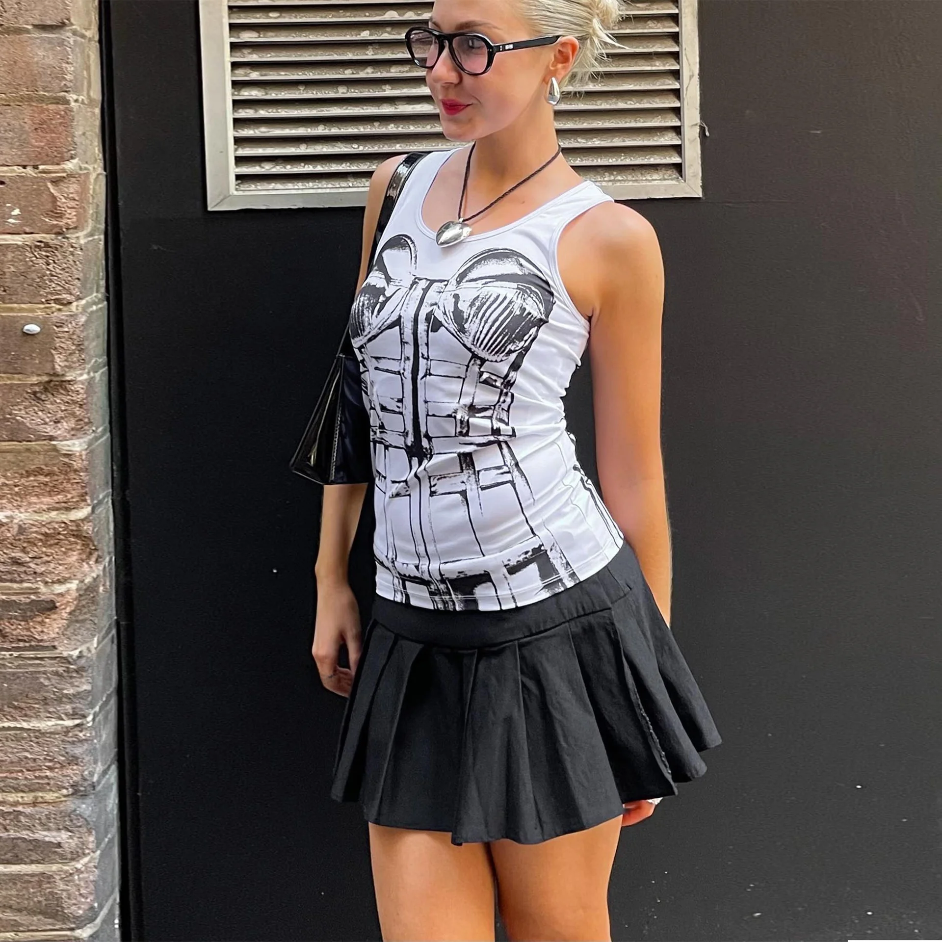 تنوعا سترة الشارع Sle مطبوعة الساخن فتاة العصرية تانك القمم المرأة Faion الصيف Svel الدانتيل تقليم Thiened ألياف الحليب
