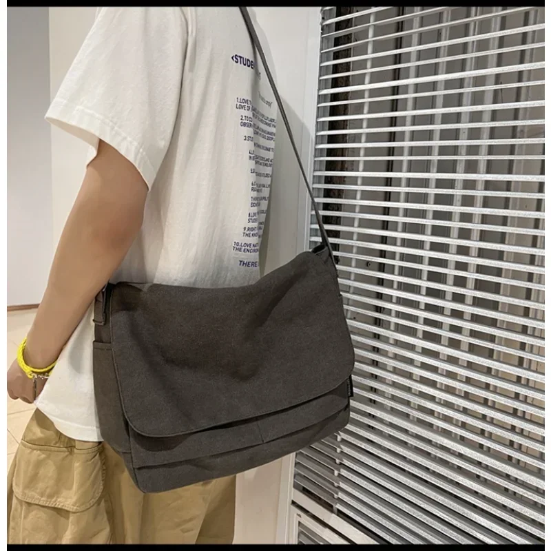 Men Fashion Versatile Crossbody Bags Vintage Canvas Student Messenger Bag Street Fashion Brand Tooling Wind Shoulder Bag Unisex